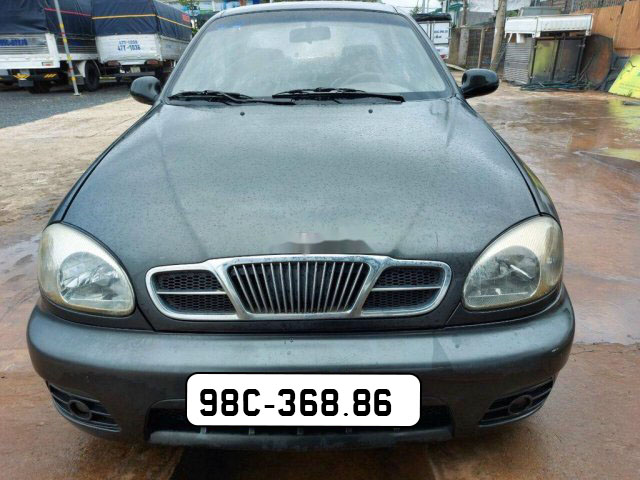 Xe ô tô Daewoo Nubira cũ kèm biển số xe ô tô 98C-368.86